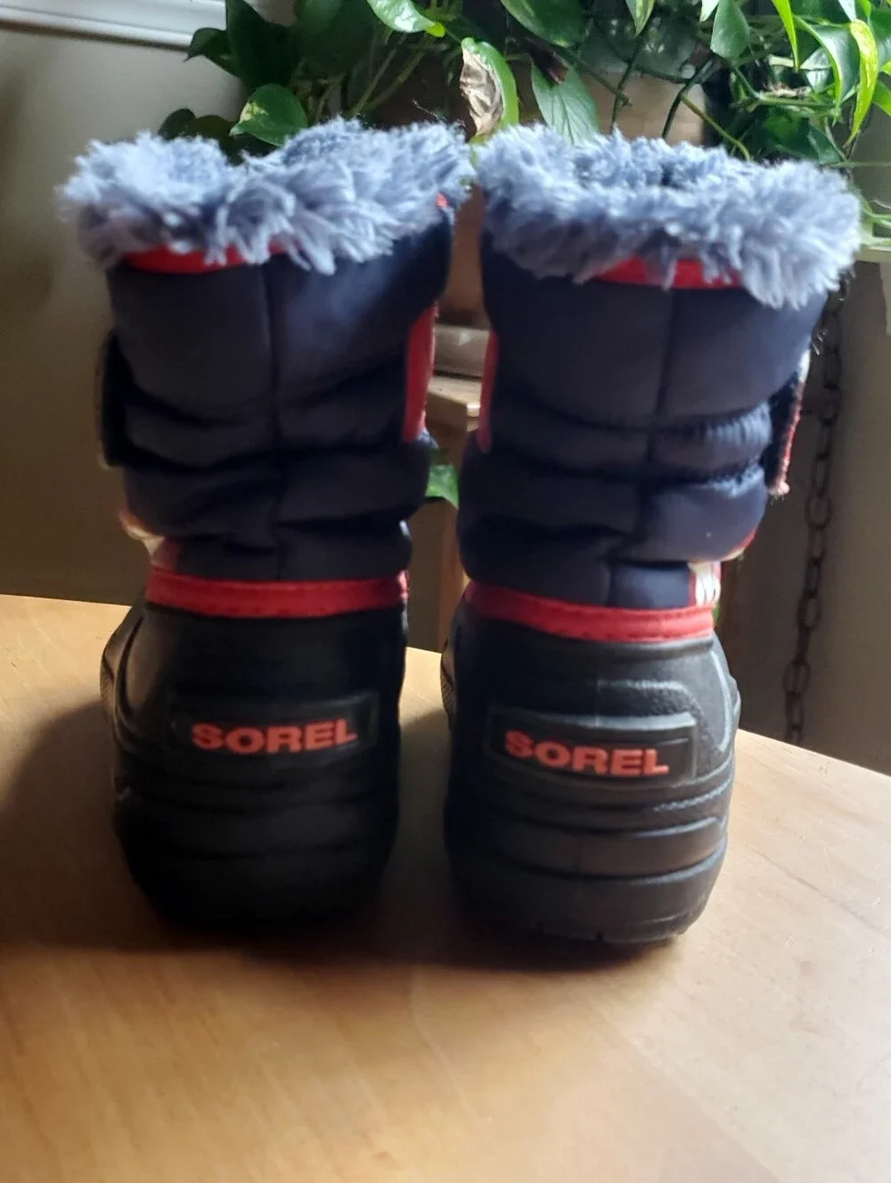 Sorel Commander Kids Toddler Size 7 Waterproof Boots